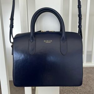 Radley LONDON navy blue purse.